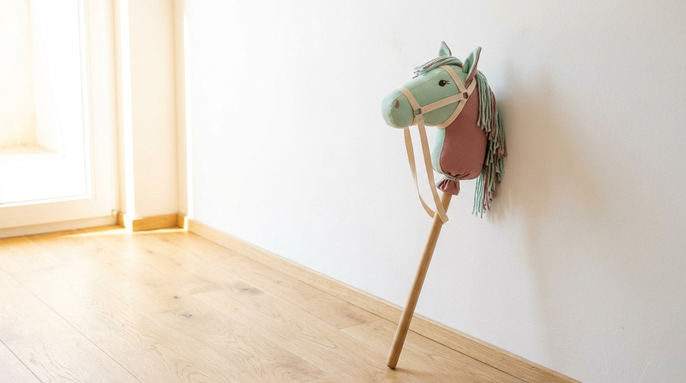 Steckenpferd Bedeutung: Ursprung, Redewendung & Namen fürs Hobby Horse